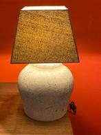 Mooie tafellamp met grijze kap, Ophalen of Verzenden, Zo goed als nieuw, Stof, 50 tot 75 cm