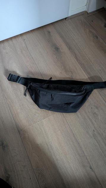 Zwarte Crossbody Fannypack - Zo Goed Als Nieuw! beschikbaar voor biedingen