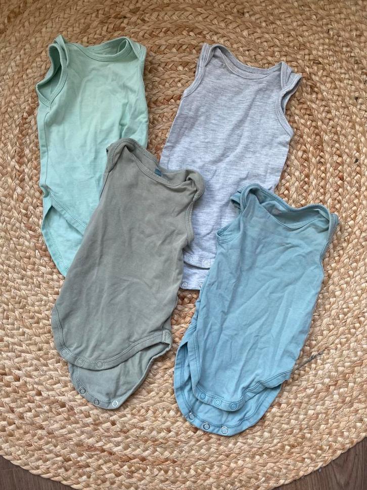 4 rompers HEMA maat 50/56, Kinderen en Baby's, Babykleding | Maat 50, Zo goed als nieuw, Jongetje of Meisje, Nacht- of Onderkleding