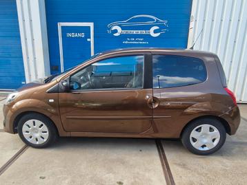Renault Twingo 1.2 16V 2010 Bruin beschikbaar voor biedingen