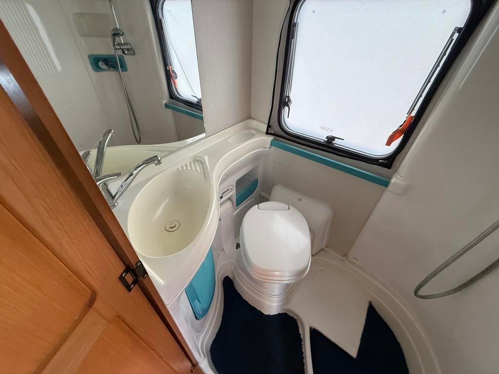 Caravans And Camping Mclouis