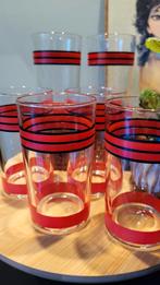 6 Retro Italiaanse glazen met rood zwarte rand vintage, Frisdrankglas, Gebruikt, Ophalen of Verzenden