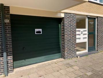 Garagebox opslagruimte TE HUUR beschikbaar voor biedingen