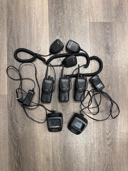 3 x Kenwood TK3301 Portofoons, Telecommunicatie, Portofoons en Walkie-talkies, Gebruikt, Portofoon of Walkie-talkie, 2 to 5 km