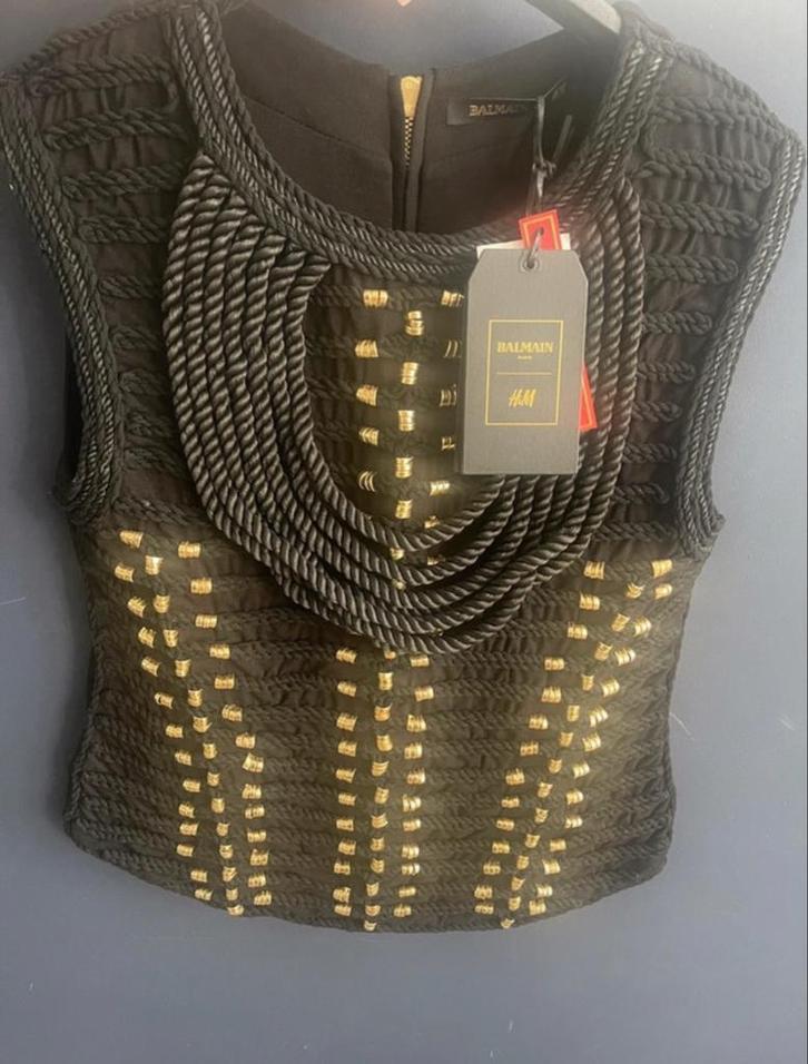 Balmain x H&M Top Maat 38 - Nieuw!, Kleding | Dames, Tops, Nieuw, Maat 38/40 (M), Zwart, Zonder mouw, Ophalen of Verzenden