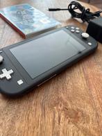 Nintendo Switch Lite Grijs + FIFA 19, Spelcomputers en Games, Ophalen of Verzenden, Grijs, Gebruikt