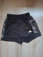 Adidas voetbalbroekje maat 152/158 als nieuw, Kleding | Heren, Sportkleding, Zwart, Overige maten, Ophalen of Verzenden, Zo goed als nieuw