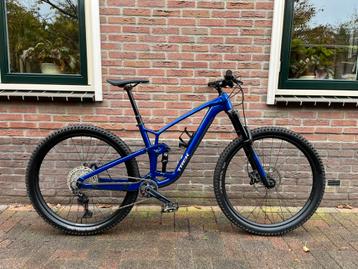 Prachtige Trek Fuel EX 7 Gen 6 MTB! 1 jaar oud,In nieuwstaat beschikbaar voor biedingen