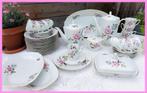 Brocant ontbijtservies high tea servies kopjes bordjes, Antiek en Kunst, Antiek | Servies compleet, Ophalen of Verzenden