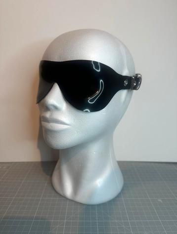 Latex blinddoek zwart - Nieuw beschikbaar voor biedingen
