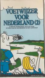 Voetwijzer voor Nederland (2) - Wandelgids, Fiets- of Wandelgids, Europa, Ophalen of Verzenden, Gelezen