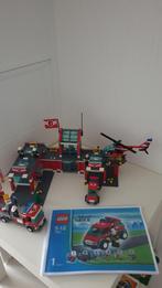 Lego brandweer karzerne 7945 super netjes met extra heli, Ophalen of Verzenden, Zo goed als nieuw