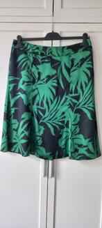 Armani zijde rok maat 42-44 zgan, Kleding | Dames, Rokken, Armani, Maat 42/44 (L), Ophalen of Verzenden, Zo goed als nieuw