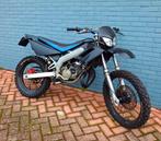 Leuke derbi senda 50 cc schakelbrommer, Ophalen, Zo goed als nieuw