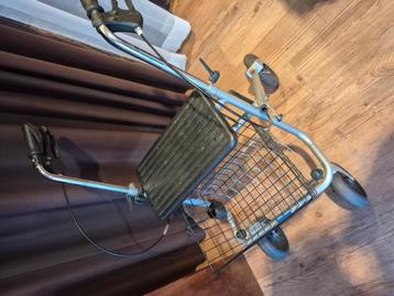 Goede rollator beschikbaar voor biedingen