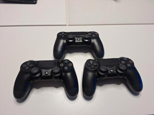 PlayStation 4 controllers, Spelcomputers en Games, Spelcomputers | Sony PlayStation Consoles | Accessoires, Gebruikt, PlayStation 4