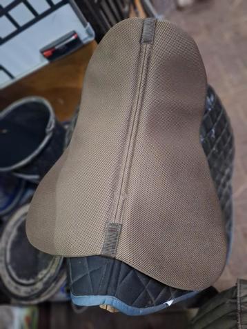 Kingsley zadelonderlegger  beschikbaar voor biedingen