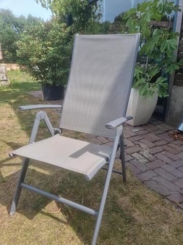 Lichtgewicht aluminium tuinstoel verstelbaar beschikbaar voor biedingen