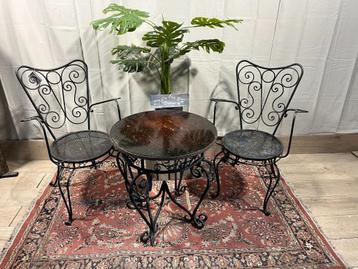 Bistro set beschikbaar voor biedingen