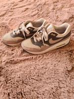 Nike Air Max 1 Grey Practical Rose, Nike, Ophalen of Verzenden, Grijs, Sneakers of Gympen