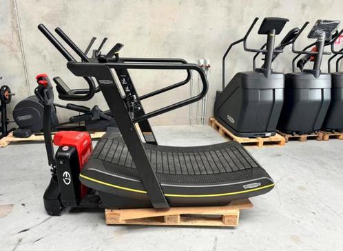 Technogym skillmill in perfecte staat!!, Sport en Fitness, Fitnessmaterialen, Zo goed als nieuw, Overige typen, Ophalen