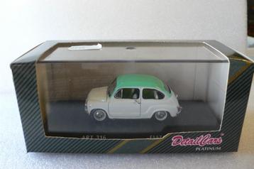 fiat 600 -twee kleurig -detailcars 1/43 -SALE !!!!!!!!!!!!!! beschikbaar voor biedingen