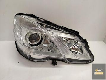 Mercedes E-Klasse W212 Xenonlamp rechts beschikbaar voor biedingen