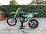 Kawasaki KX65 2010 grote wielen, Fietsen en Brommers, Brommers | Crossbrommers, 6 versnellingen, 65 cc, Zo goed als nieuw, Ophalen