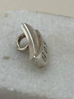 Kleine zilveren hanger, Ophalen of Verzenden, Zo goed als nieuw, Zilver, Overige voorstellingen