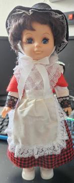 Pop - Klederdracht, Verzamelen, Poppen, Ophalen of Verzenden, Zo goed als nieuw, Pop