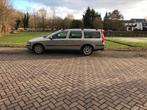 Volvo V70 2.4 170PK AUT 2002 Beige, Auto's, Volvo, Origineel Nederlands, Te koop, 5 stoelen, Beige