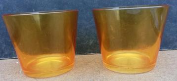 IKEA bloempot. 2 st. Amber glas. 10/12 cm.  beschikbaar voor biedingen