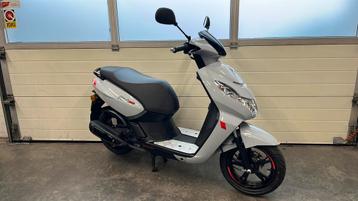 Peugeot Kisbee 50i  beschikbaar voor biedingen