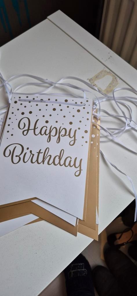 Feestslinger 21 jaar - Gratis af te halen!, Hobby en Vrije tijd, Feestartikelen, Zo goed als nieuw, Versiering, Verjaardag, Ophalen