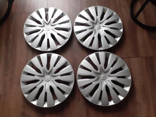 16 Inch SET WIELDOPPEN - ORIGINEEL SUZUKI - In keurige staat, Auto diversen, Wieldoppen, Zo goed als nieuw, Verzenden