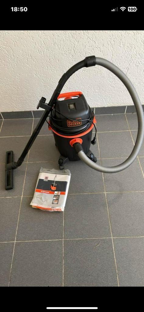 Black+Decker Stofzuiger BXVC20PE 1200w, Doe-het-zelf en Verbouw, Reinigingsmachines, Zo goed als nieuw, Overige typen, Ophalen of Verzenden