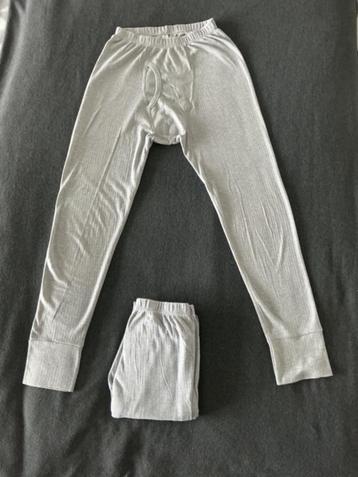 2 lange Thermische onderbroeken voor heren met gulp maat L beschikbaar voor biedingen