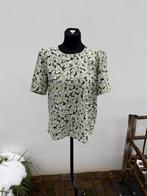 Bloemen Top - Maat M, Kleding | Dames, T-shirts, Maat 38/40 (M), Overige kleuren, Nieuw, Ophalen of Verzenden