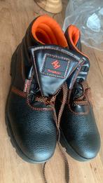 Werkschoenen, Ophalen, Nieuw