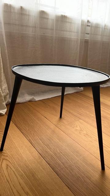 Zara Home, zwart bijzettafeltje beschikbaar voor biedingen