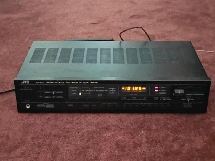 JVC tuner versterker, Audio, Tv en Foto, Tuners, Zo goed als nieuw, Ophalen of Verzenden