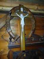Antiek kruisbeeld met Jezusfiguur, Antiek en Kunst, Antiek | Religie, Ophalen of Verzenden
