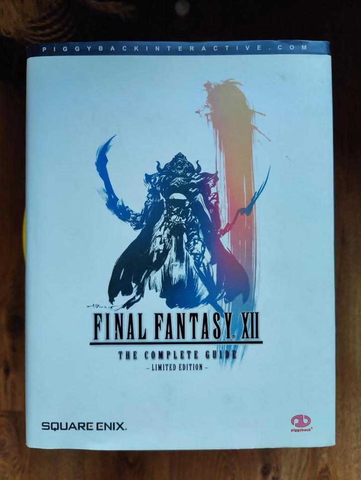 Piggyback - Final Fantasy XII - Limited edition - Hardcover, Spelcomputers en Games, Games | Pc, Zo goed als nieuw, Role Playing Game (Rpg)