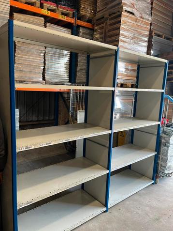 Ca 100 meter stow stelling 50cm diep beschikbaar voor biedingen