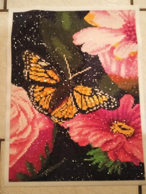 Distel Vlinder tussen roze bloemen - 30 x 40 cm.  D Painting, Huis en Inrichting, Woonaccessoires | Schilderijen, Tekeningen en Foto's