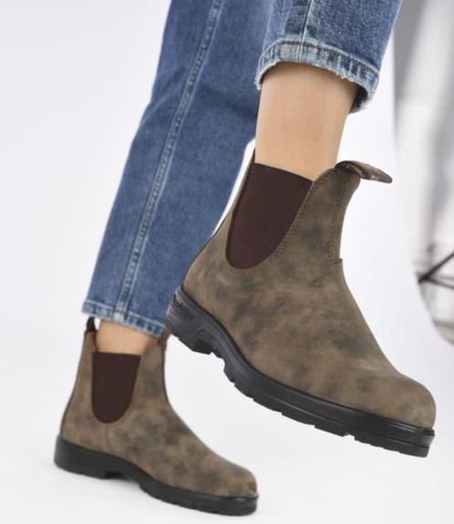 585 van Blundstone, Kleding | Dames, Schoenen, Zo goed als nieuw, Zwart, Ophalen of Verzenden