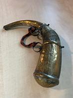 Antieke poederhoorn ( kruitfles), Antiek en Kunst, Antiek | Overige Antiek, Ophalen of Verzenden
