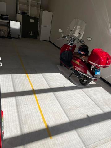 Te Koop Retro scooter bj 2011 blauw kenteken beschikbaar voor biedingen