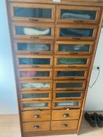 Antieke Engels apothekerskast, Ophalen