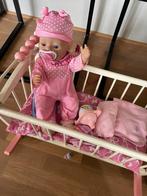 Baby vorn pop met wiegje, Kinderen en Baby's, Speelgoed | Poppen, Ophalen of Verzenden, Zo goed als nieuw, Babypop